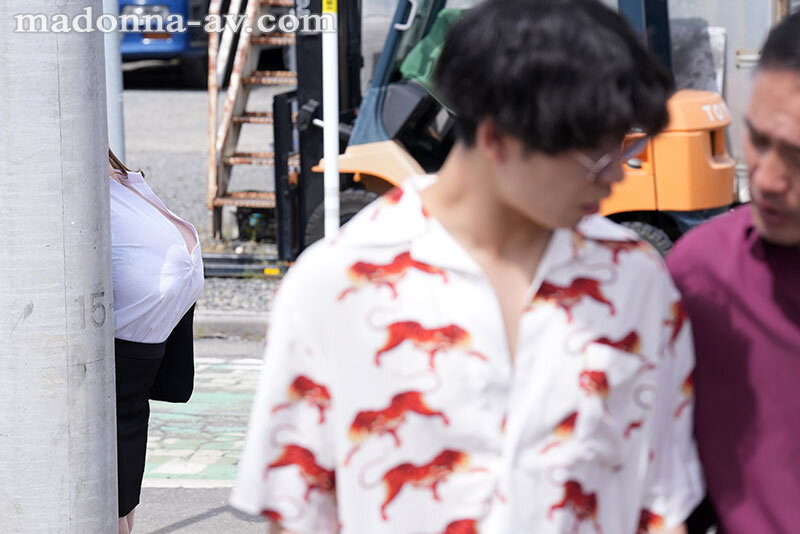 【中出し】 この大きな『任務（ミッション）』にはデカすぎる―。 Mcu...