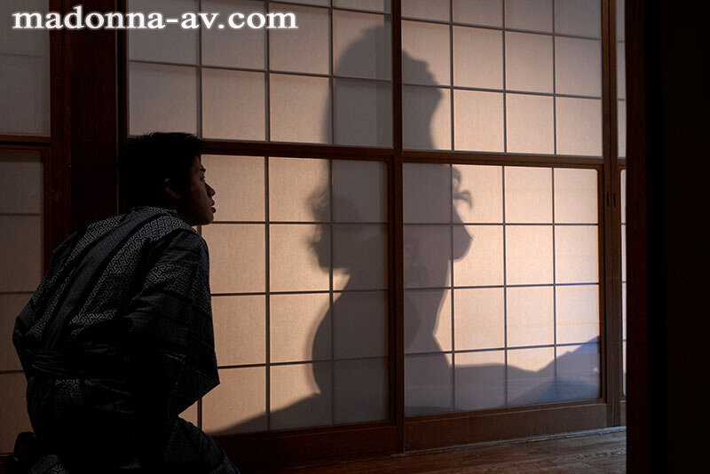 【中出し】 毎晩旦那とヤリまくる絶倫叔母と一泊二日の搾精旅行 ヌカれま...