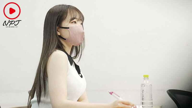 【中出し】 投資セミナーに潜入して初心者女子を稼げる情報エサにナンパ中...