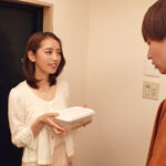 【中出し】 いつも寂しげな瞳で見つめてくる隣人のシングルマザーに恋堕ちした僕。美咲かんな 『FANZA』