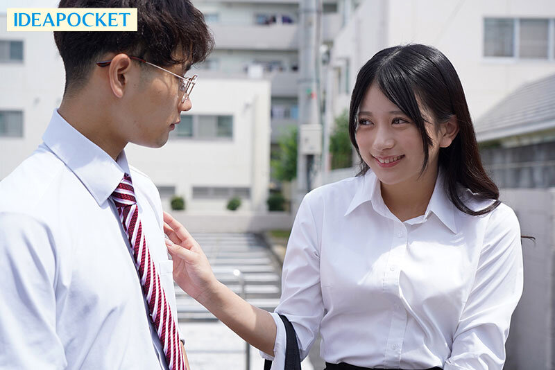 【中出し】 出張先が記録的豪雨で童貞部下と突然相部屋に…雨で濡れた身体...