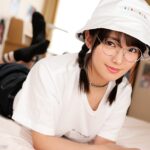 【中出し】 【VR】小泉ひなたと生オフパコ こーひーちゃんにGカップおっぱいをSNSで褒めまくっていたら、まさかDMでお誘いが！アナタに会いにお宅訪問で中出し！ 『FANZA』