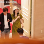 【中出し】 リゾートプールNTR 専属イイ女×大人のビキニ…背徳感と開放感が交錯するNTRドラマ―。 水戸かな 『FANZA』