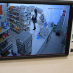 【中出し】 問題児娘と謝罪しにきた母に分からせる！万引き親娘中出しWレ●プ 皆月ひかる 通野未帆 『FANZA』