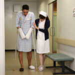 【中出し】 デカチン患者ばかりを淫語誘惑して即尺リハビリ射精ケアするおしゃぶり甘痴女ナース20発 都月るいさ 『FANZA』