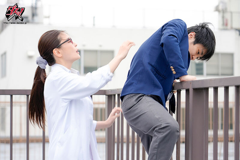 【中出し】 もしも、保健の先生が草食系男子とセフレ関係だったら… 橘メ...