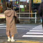 【中出し】 金曜 午後9時 補導前 あどけない顔の背の低い美少女から秘密の相談。キス以上の不純異性交遊を初めて会った男とシ尽くしてクラスの誰よりも淫乱になった話。 『FANZA』