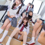 【中出し】 確変モテ期突入！2週間の教育実習でモテすぎたボクは教え子たちと学校中でこっそりエッチしまくり！ボクの精子を巡って赤ちゃん作り競争勃発！ 『FANZA』