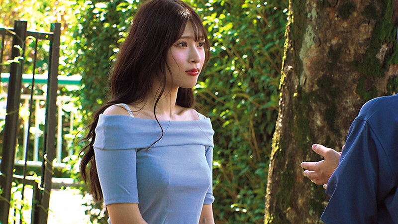 【中出し】 素人女子大生をガチナンパ！パンティ素股でカチカチのおち〇ぽ...