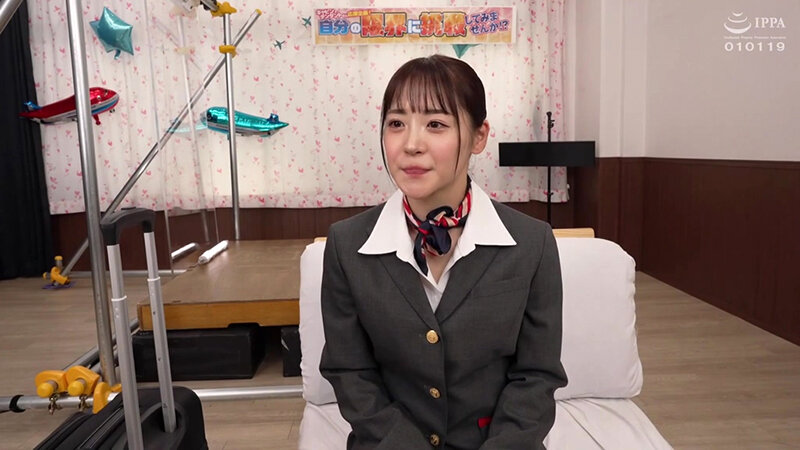 【中出し】 透け壁越しだからディルドーズブマン丸見え！ フライト帰りの...