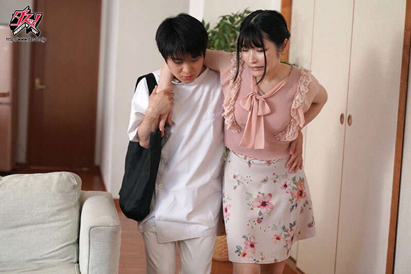 【中出し】 派遣マッサージ師にきわどい秘部を触られすぎて、快楽に耐え切...