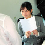 【中出し】 生徒の僕と淫行したことがバレて学校をクビになった女教師と5年ぶりに再会 舌と舌を絡め合わせずっと使ってないチ○ポとマ○コが合体しまくり夜明けまで何度も生中出し 秋元さちか 『FANZA』