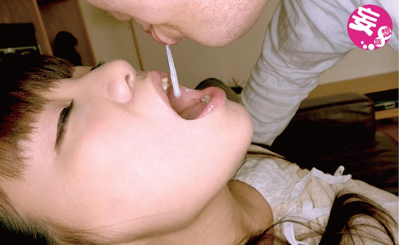 【中出し】 18歳！もう最高すぎる、巨乳美少女ちゃん～18年守ってきた...