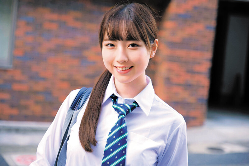 【中出し】 甘えん坊のおじさんって超カワイイ！学校帰りにナンパした制服...