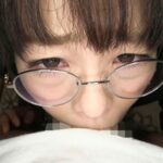 【中出し】 変態ドM性格良し娘ちゃん。ご主人様の命令は絶対服従です。オマ○コから愛液糸が漏れるくらい濡れています。オマ○コとアナルを思いっきり広げさせられて 恥ずかしいです。おっきいおち○ぽを口いっぱい頬張るので舐めさせて下さい。敏感乳首とクリにエッチなマッサージ機… 『FANZA』