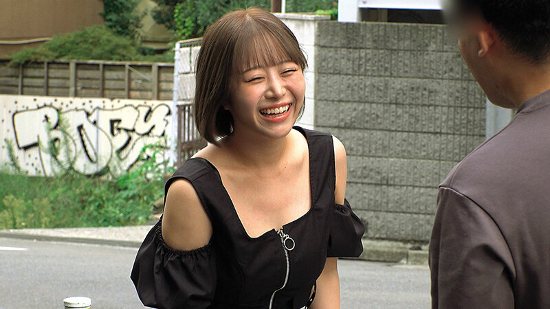 【中出し】 1発10万円！ヤバすぎる腰振り騎乗位で連続射精中出しチャレ...