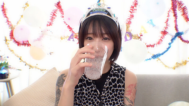 【中出し】 私の一番ヤリたいコト。パーリーピーポー柊ゆうき！お酒たっぷ...