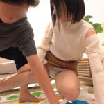 【中出し】 素人女子大生がツイスターゲームに挑戦！勝てば賞金100万円or負ければ即ズボ生ハメ生中出しSEX！！ 『FANZA』