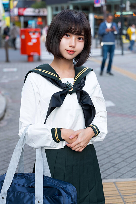 【中出し】 【アフスク☆セックス】図書館や美術館が好きなインドア系あや...