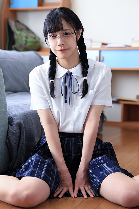 【中出し】 教え子の押しかけ誘惑に負けた日…家出してきた地味J〇と中出...