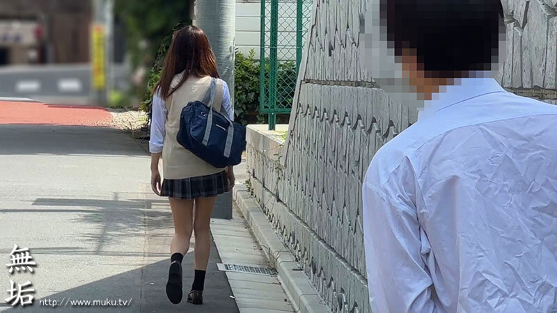 【中出し】 好きなあの子がオジサンなんかと付き合ってるなんて… 僕は失...