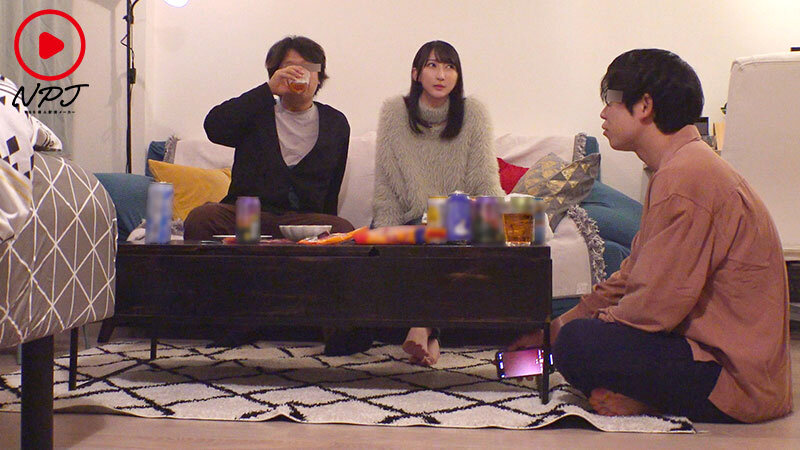 【中出し】 【素人投稿】 僕の彼女が寝取られているのをどうしても見たく...