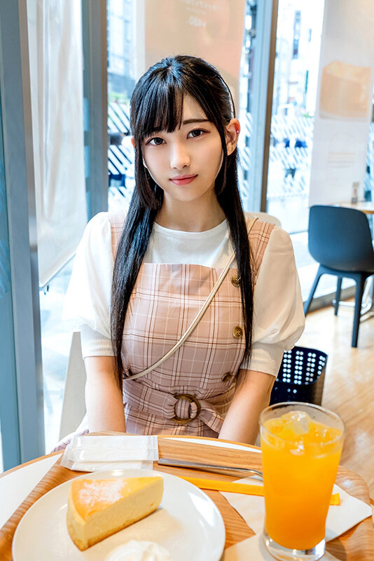 【中出し】 顔出し！素人女子大生！脱いだら天然Gカップ1年生 りおちゃ...