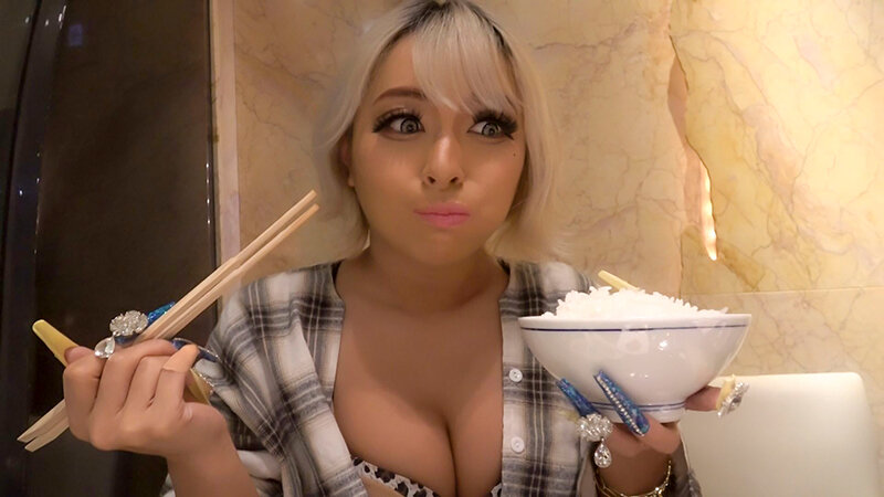 【中出し】 完全プライベート映像 金髪ギャル若将軍 蘭華ちゃんと初めて...