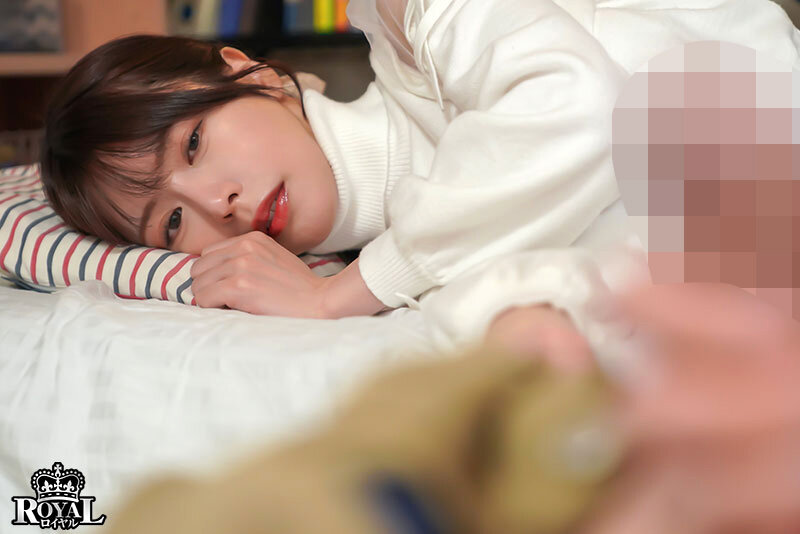 【中出し】 毎日泊まりに来る彼氏持ちの女友達から無自覚に誘惑され、勇気...