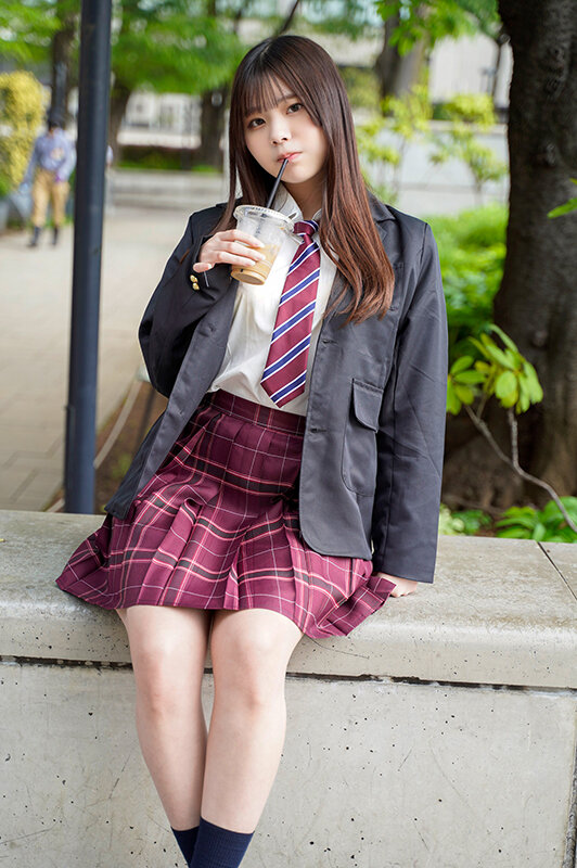 【中出し】 【アフスク☆セックス】激カワ巨乳ガールりおんちゃん！！SE...