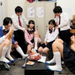 【中出し】 まさか！学年のトップクラス女子と冴えないボクが中出しイチャラブセックス！廃部寸前の我が囲碁部に、放課後の溜まり場が欲しい強気女子たちが、押し入ってきて我が物顔で部室を占拠された！やりたい放題の女子たちに部室の隅に追いやられるボクたち。 『FANZA』