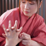 【中出し】 新婚旅行中の旦那さんを誘惑する仲居さんの逆NTR中出しセックス 雨井理奈 『FANZA』