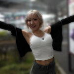 【中出し】 地方出張先で若くて可愛いギャルビッチと相部屋お泊り不倫 バカ楽しいドライブデートしてホテルで無制限生姦1泊2日 春陽モカ 『FANZA』