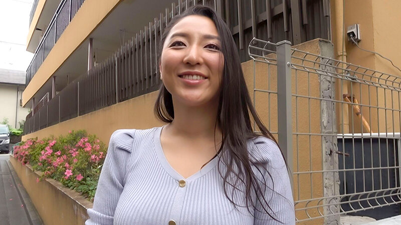 【中出し】 完全プライベート映像 泣く子も黙るエロの代名詞 本真ゆりち...