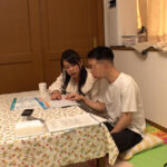 【中出し】 近所の世話好きな巨乳ママ友中年おばさんと超絶デカチンピストン中出しSEXの実態映像 『FANZA』