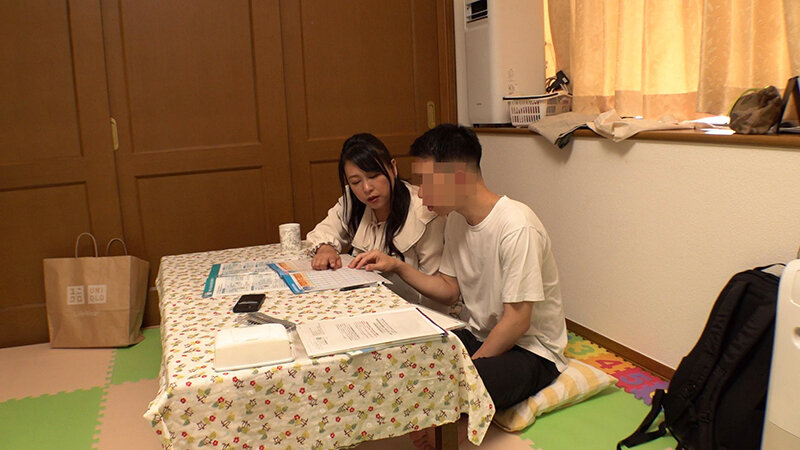 【中出し】 近所の世話好きな巨乳ママ友中年おばさんと超絶デカチンピスト...