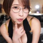 【中出し】 僕を沼らせる地味メガネセフレ巨乳お姉さん ふわ乳プルルンッ！デカ尻ブリリンッ！美肉ボディくねくねッ！一発、二発、三発と…中出ししても止めないドスケベご奉仕続ける宍戸さんとの肉体関係がヤッバイッ 宍戸里帆 『FANZA』