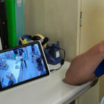 【中出し】 大嫌いな店長に弱みを握られ、パワハラ暴走ピストン 失禁スプラッシュ堕ち。押し寄せる聖水イキで濡れる深夜のコンビニバイト。 月野江すい 『FANZA』