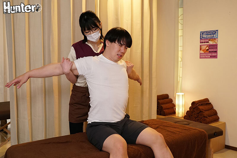 【中出し】 【60分2980円健全マッサージ店】 疲れが取れず出張整体...