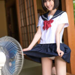 【中出し】 性に目覚めた田舎の姪っ子は濡れて食い込む幼いワレメをゆっくりと叔父に擦り付ける… 青葉はる 『FANZA』