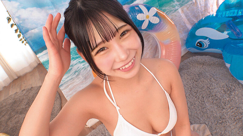 【中出し】 湘南ビーチではしゃぐエチエチ眩しい水着ギャルがお口だけでじ...