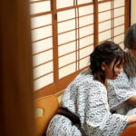 【中出し】 イチャラブしか勝たん！！職場に内緒で付き合ってる2人が今日だけはエロがっちゃう～混浴中出し温泉旅行～ 小那海あや 『FANZA』