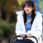 【中出し】 息子と妻が田舎に帰省中ママ友の自宅に入り浸り中出し不倫セックスに明け暮れた1週間。 五日市芽依 『FANZA』