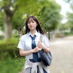 【中出し】 【4K】不登校な教え子とノーブラ制服パイパンSEX 静河 『FANZA』