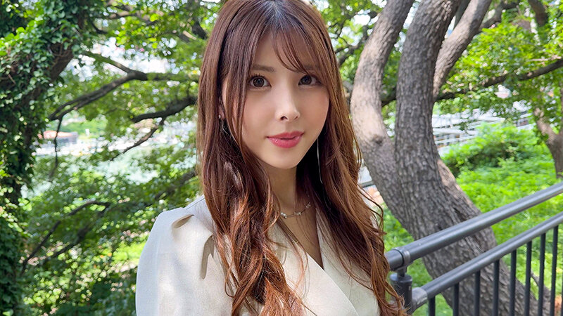 【中出し】 【美容サロン勤務】クール系むっつり美人妻 欲求不満ムラムラ...