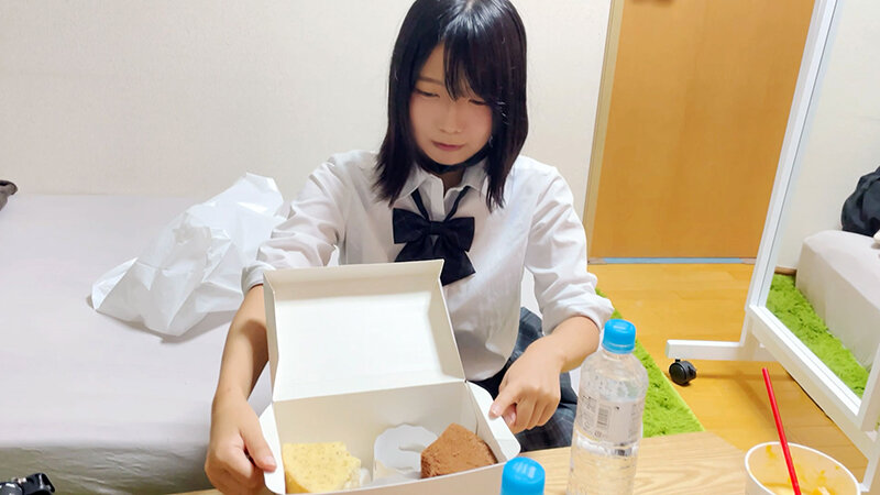 【中出し】 【あなたのクラスの地味かわいい子】陰キャオタク女子。もれな...