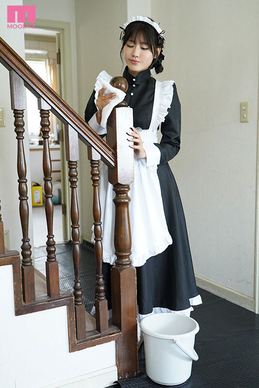 【中出し】 家事も何でもこなす完璧メイドが退屈しのぎに始めた遊びは主人...