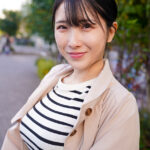 【中出し】 素人妻が一般大学生の自宅にコンドーム1つ渡され一泊一度のゴム姦では満足できず宿泊中2度もガチ中出しを許してしまう 激しい騎乗位で色白柔尻を揺らす発情妻 ひかりさん 32歳 『FANZA』