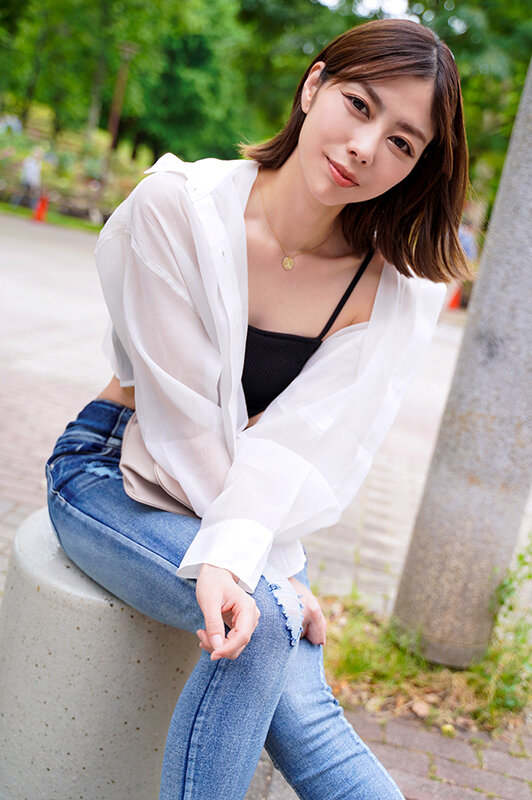 【中出し】 【クール系美容師】淫乱アラフォー美魔女奥様42歳。同僚と職...