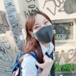 【中出し】 【裏垢制服素人】アイドル級にかわいい天使に生でハメて中出し。色白・潮吹き・デカ尻なんでもありの豪華内容。 『FANZA』